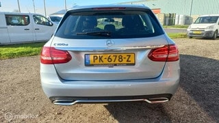 Thumbnail Mobil 6