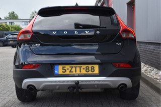 Thumbnail Mobil 8