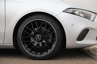 Thumbnail Mobil 5
