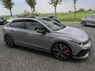 Thumbnail Mobil 8