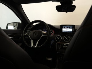 Thumbnail Mobil 9