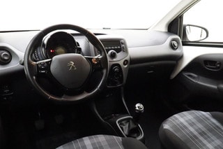 Thumbnail Mobil 7
