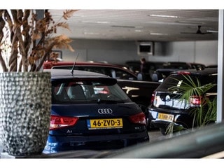 Thumbnail Mobil 7