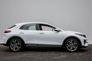 Thumbnail Mobil 9
