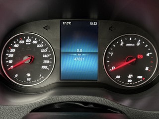 Thumbnail Mobil 9