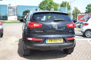 Thumbnail Mobil 8