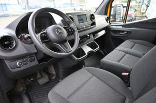 Thumbnail Mobil 6