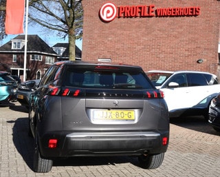 Thumbnail Mobil 4