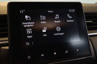 Thumbnail Mobil 8