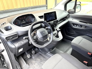 Thumbnail Mobil 10