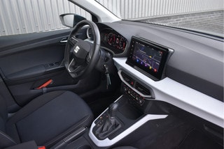 Thumbnail Mobil 9