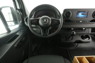 Thumbnail Mobil 2