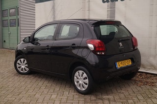 Thumbnail Mobil 6