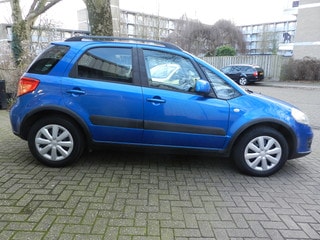 Thumbnail Mobil 7