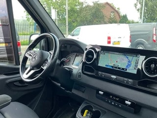 Thumbnail Mobil 7