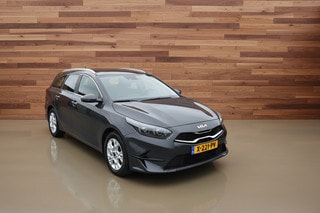 Thumbnail Mobil 7