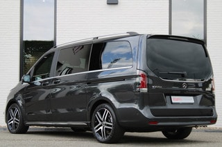 Thumbnail Mobil 10