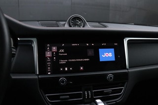 Thumbnail Mobil 8