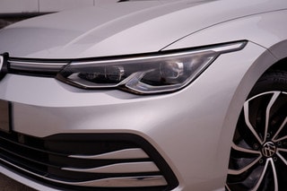 Thumbnail Mobil 10