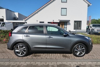 Thumbnail Mobil 5