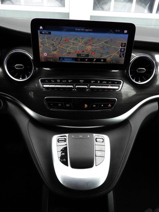 Thumbnail Mobil 10