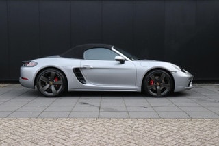 Thumbnail Mobil 6