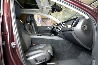 Thumbnail Mobil 4