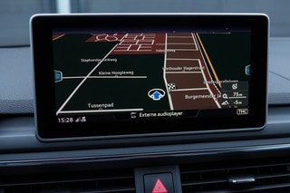 Thumbnail Mobil 10