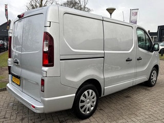 Thumbnail Mobil 4