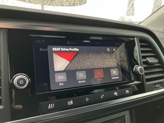 Thumbnail Mobil 8