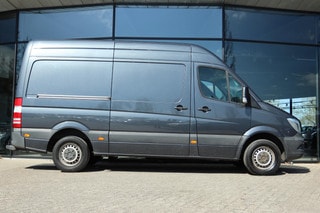 Thumbnail Mobil 6