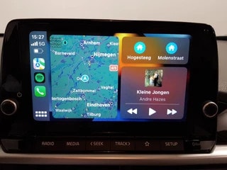 Thumbnail Mobil 10
