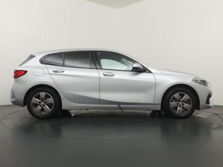 Thumbnail Mobil 6