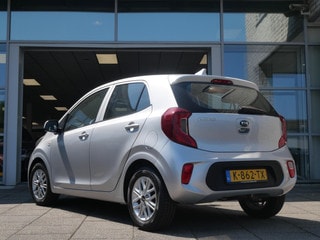 Thumbnail Mobil 6