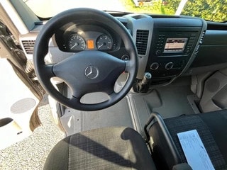 Thumbnail Mobil 4