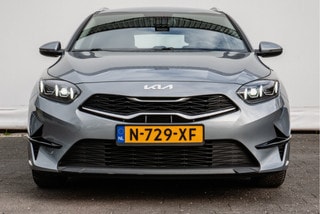 Thumbnail Mobil 6