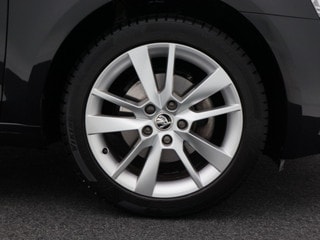 Thumbnail Mobil 5