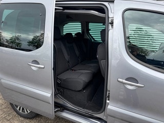 Thumbnail Mobil 7