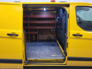 Thumbnail Mobil 6