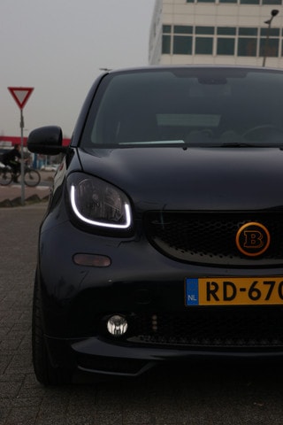 Thumbnail Mobil 8