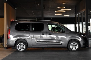 Thumbnail Mobil 6