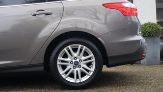 Thumbnail Mobil 10