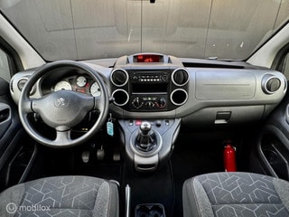 Thumbnail Mobil 6