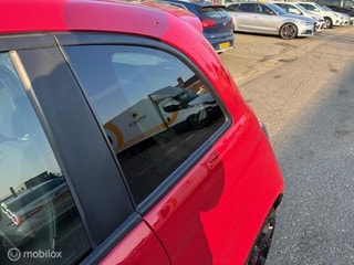 Thumbnail Mobil 10