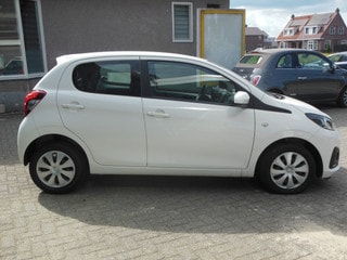 Thumbnail Mobil 6