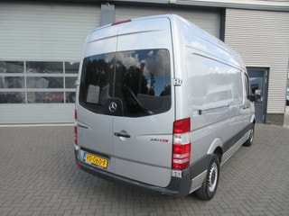 Thumbnail Mobil 4