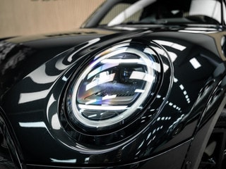 Thumbnail Mobil 7