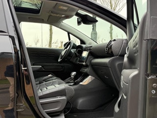 Thumbnail Mobil 6