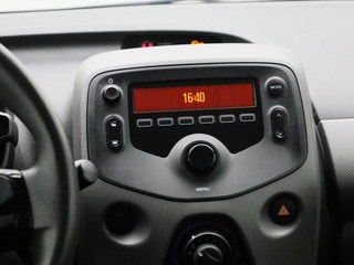 Thumbnail Mobil 8