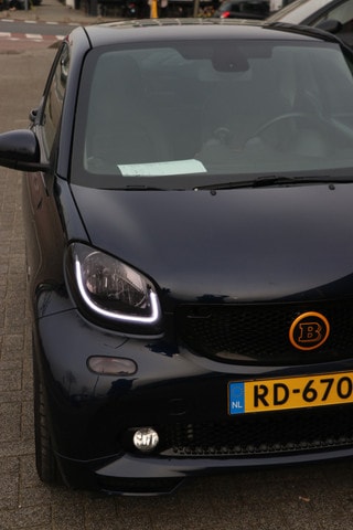 Thumbnail Mobil 9